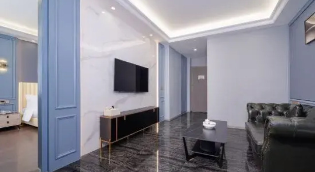 Люкс Deluxe Changzhijiang Designer Hotel (Shantou Zhujiang Road Food Street Branch)