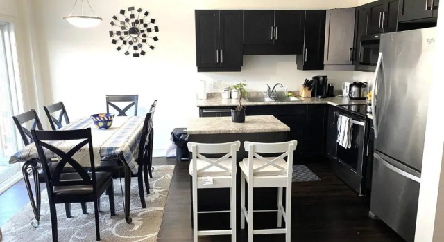 Коттедж Niagara Sleeps 6 Cozy 3bed 3bath Near Falls