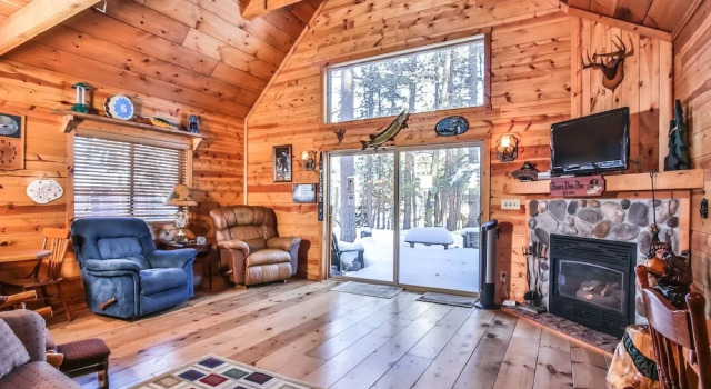 Bear Den Too - Hiller Vacation S 2 Bedroom Cabin, Boek Hotel Woodruff Verenigde Staten