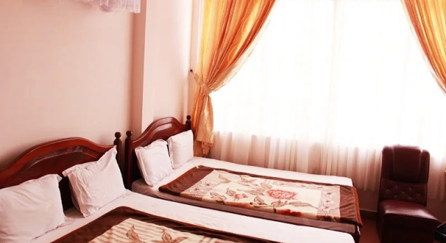Xuan Hong 1 Hotel, Забронировать Отель Далат Ламдонг, рядом с Гостевой дом Ханг Нга