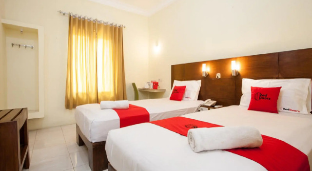 RedDoorz near Marvel City Mall