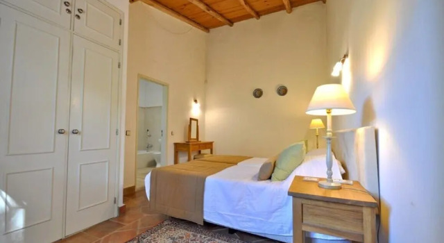 Fantastic Outdoor Area, Private Pool, Tennis Court & Golf Practice Facility
