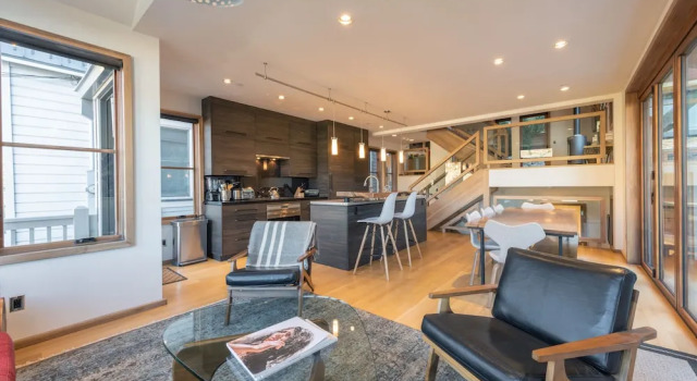 Old Town Private Home by Luxury Mountain Destinations, Забронировать Дом для отпуска Виллы Парк-Сити, рядом с Main Street Bridge, Вилла