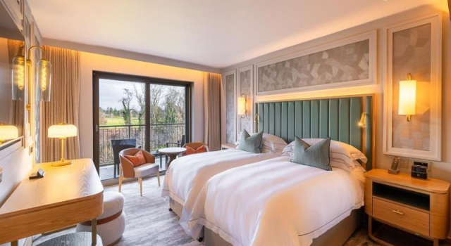 Двухместный номер Standard с балконом The Europe Hotel & Resort