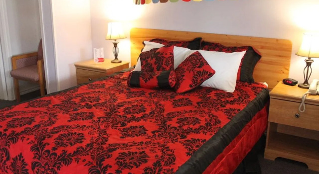 Sage Hills Motel, Buchen Sie Motel Cache Creek 