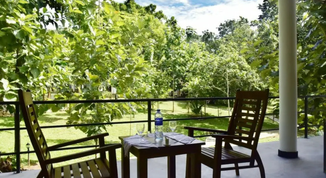 Семейный люкс с балконом Safari Queens Resort