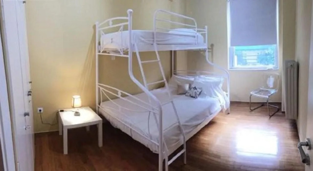 Koukaki 2bds Apartment