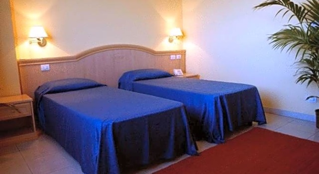 Двухместный номер Standard Yacht Marina Hotel