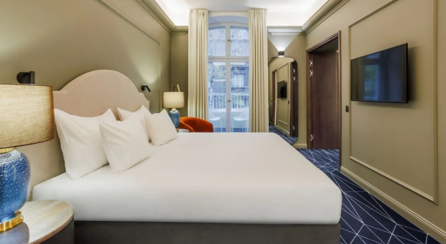 Двухместный люкс Deluxe с балконом Movenpick Hotel Tallinn