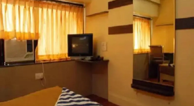 Hotel Golden Palace