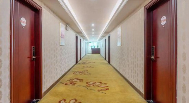 Guiyuan Boutique Hotel (Guangzhou Shiling Leather City Store)