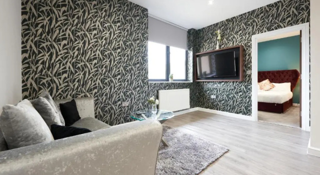 Luxustay Clyde House, Забронировать Отель Отели Бакингемшир с парковкой, Парковка