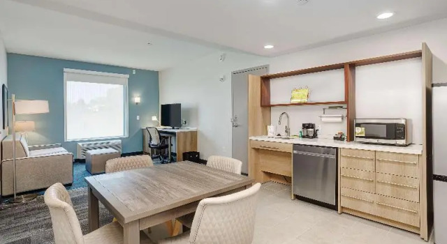 Номер Standard Home2 Suites By Hilton Johnson City, Tn