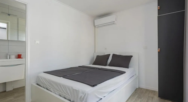 Ten-Bedroom Holiday Home In Petrcane, Забронировать Отель Отели Петрчане 3 звезды, рядом с Пляж Радман, 3*