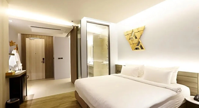 Двухместный номер Standard с видом на бассейн The Signature Hotel Airport