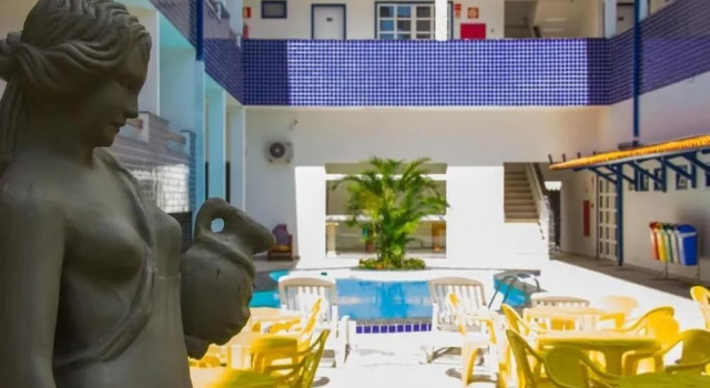 Hotel Diamantina - em Guarapari, Забронировать Отель Гуарапари Эспириту-Санту, рядом с Пляж Адвентистас