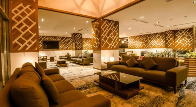 Номер Standard White Diamond Hotel Sari