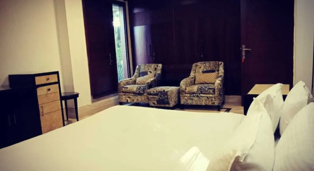 Taj Inn Residency, Забронировать Отель Отели Нью-Дели с завтраком, Завтраки