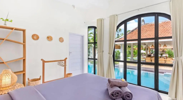 Villa Cologne - 6 BDR Villa, 2 Private Pools & Huge Garden, Walk to the Beach, Rezervovat Vila Chaty v Bali, Chalupa
