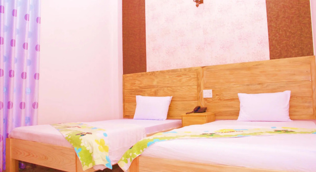 Двухместный номер Standard Dalat Flower Hotel