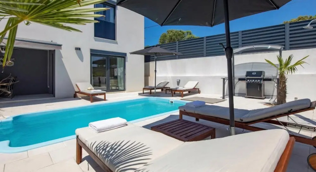 Коттедж Standard Modern Holiday House Jadranka With Pool