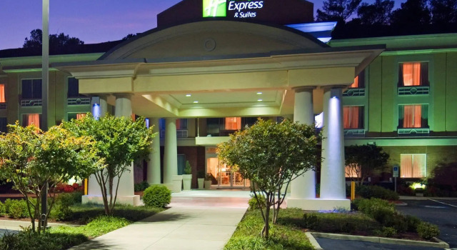 Holiday Inn Express Hotel & Suites Emporia, Boek Hotel Hotels in Virginia met ontbijt, Ontbijt