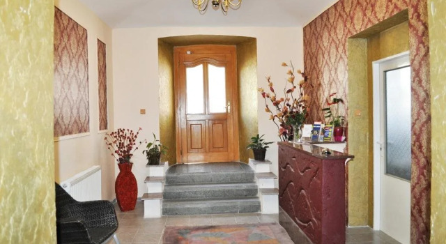 Pension Berg, Book Hotel Prague 8 Prague, near Ládví