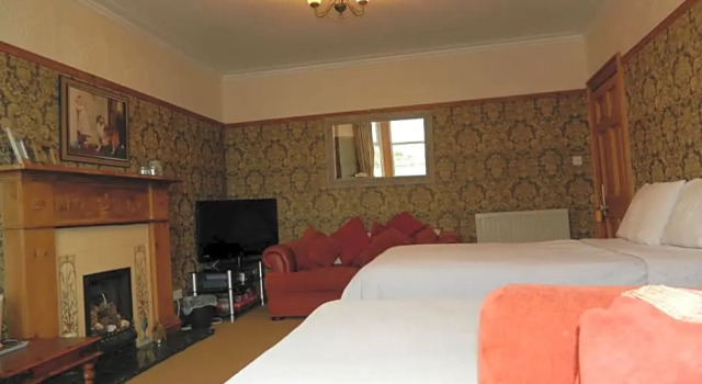 Sunnyside House, Забронировать Отель Ротсей Isle of Bute
