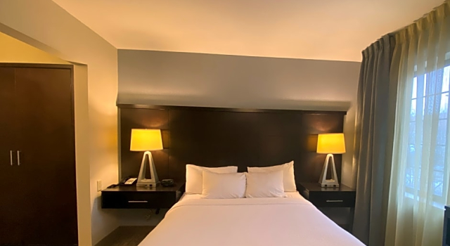 Люкс с 2 комнатами Staybridge Suites Syracuse Liverpool by IHG