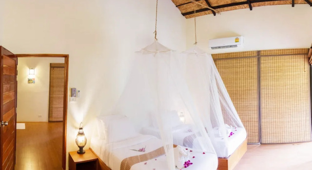 Двухместный номер Standard с балконом Anurak Community Lodge