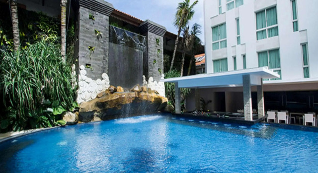 Четырёхместный номер Standard Bintang Kuta Hotel
