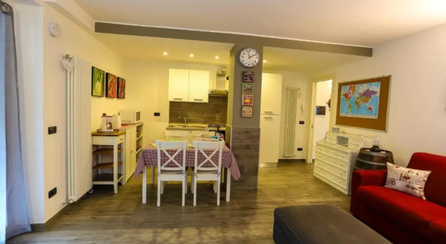 Tizi House, Book Hotel Hotels in Como with a Pool, Swimming Pool