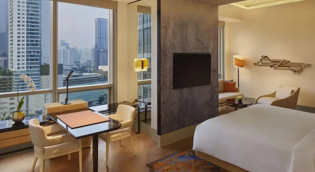 Двухместный номер Standard Keraton At The Plaza, part of The Unbound Collection by Hyatt
