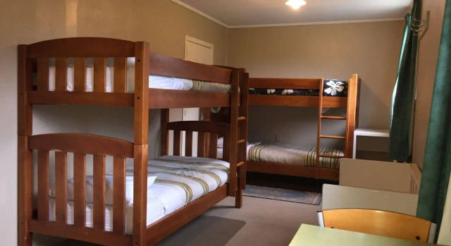 Queenstown TOP 10 Holiday Park, Varaa Hotelli Arthurs Point Uusi-Seelanti