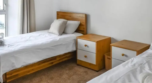 The Hideaway - Spacious 3 Bedroom Apartment, Varaa Huoneisto Asunnot kohteessa Merseyside, Huoneisto