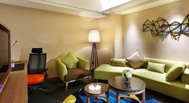 Люкс Hampton By Hilton Nanjing South Railway Station