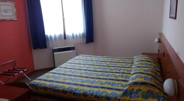 Двухместный номер Standard Hotel Naonis