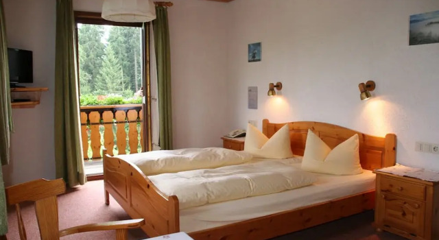 Gasthaus Schweizerhof, Rezervați Hotel Titisee-Neustadt Feldberg