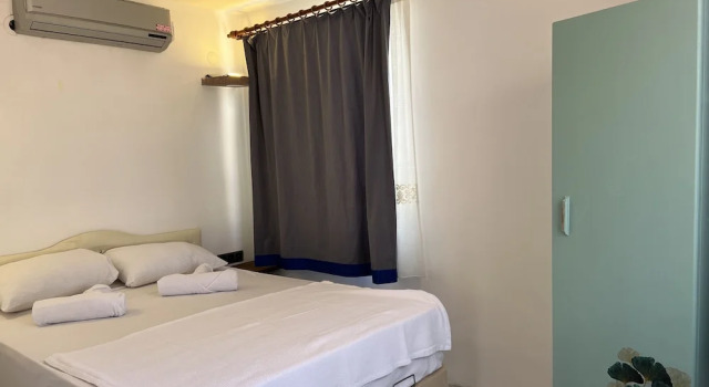 Monk Island Guesthouse