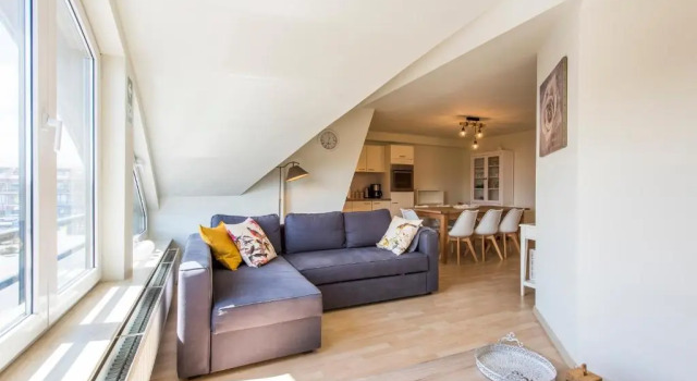 Modern and Large 2 bedroom apartment in Middelkerke, Prenota Appartamento Hotel a Flanders con parcheggio, Parcheggio