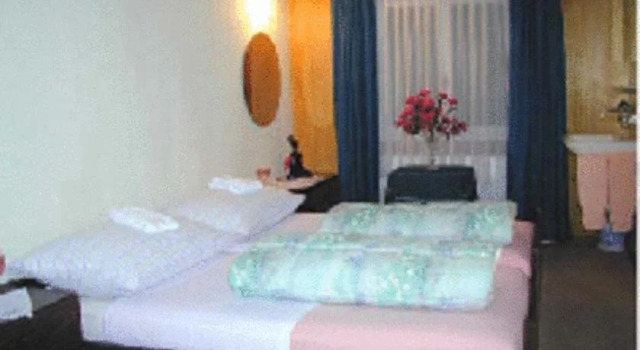 Hotel Rössli, Book Hotel Arth Schwyz