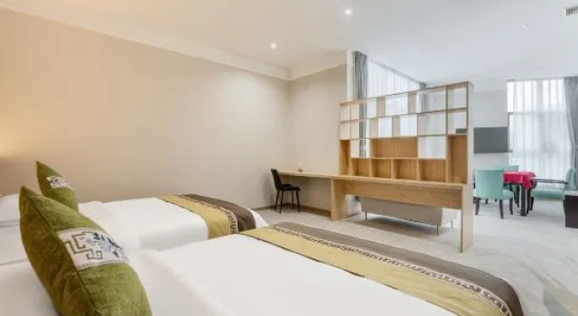 Люкс Deluxe Fenglan Hotel (Zhongshan Shaxi Longrui Branch)