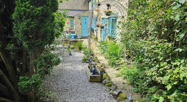 Rose Cottage - Cosy Cottage in Millers Dale
