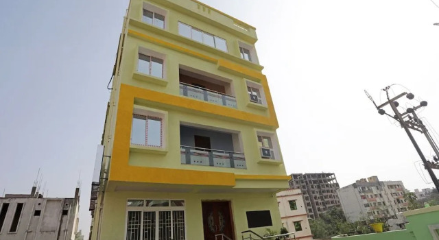 Oyo 13924 Shree Gopal Residency