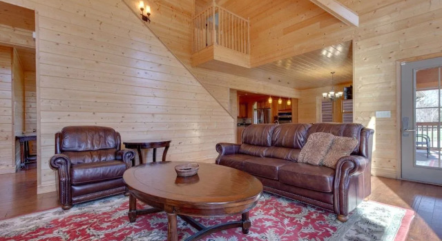 Orchard Hideaway, Забронировать Дом для отпуска Коттеджи Роки-Гров, Коттедж