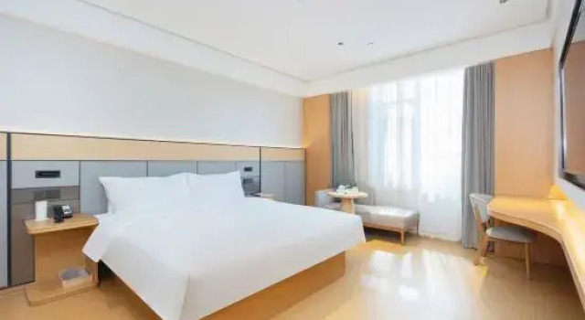 Двухместный люкс Ji Hotel Qingdao Xinduxin Changsha Road