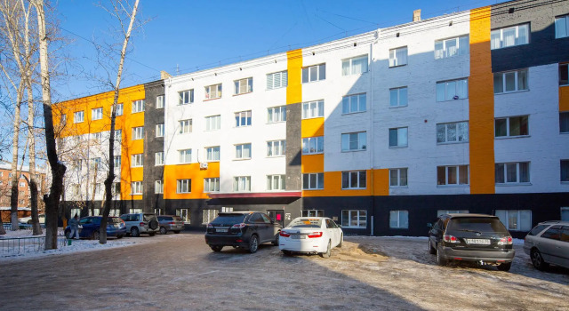9 nights on Donskaya street 7, Boek Appartement Hotels in Irkoetsk met parkeren, Parkeren