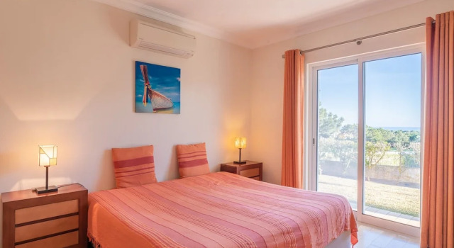 Villa Costa, Book Villa Sesmarias Albufeira