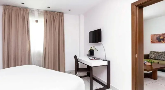 Полулюкс Standard Ibis Styles Accra Airport