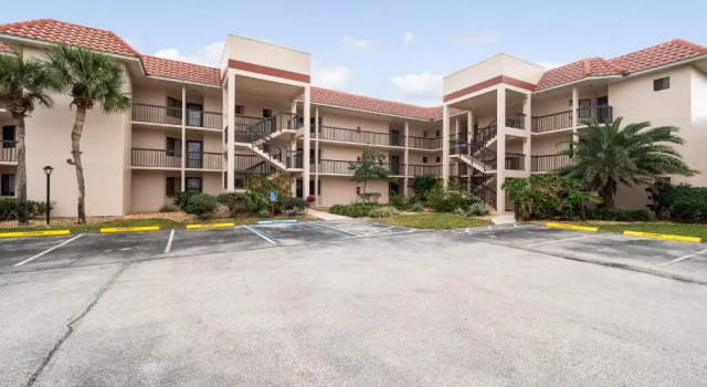 Ocean Village Club J14, 2 Bedrooms, Heated Pool, Sleeps 6, Pet Friendly, Rezerwuj Hotel Hotele w Saint Augustine Area z basenem, Basen